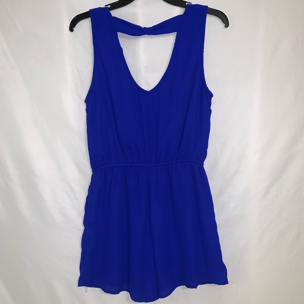 Charlotte Russe Romper - Picture 2 of 2